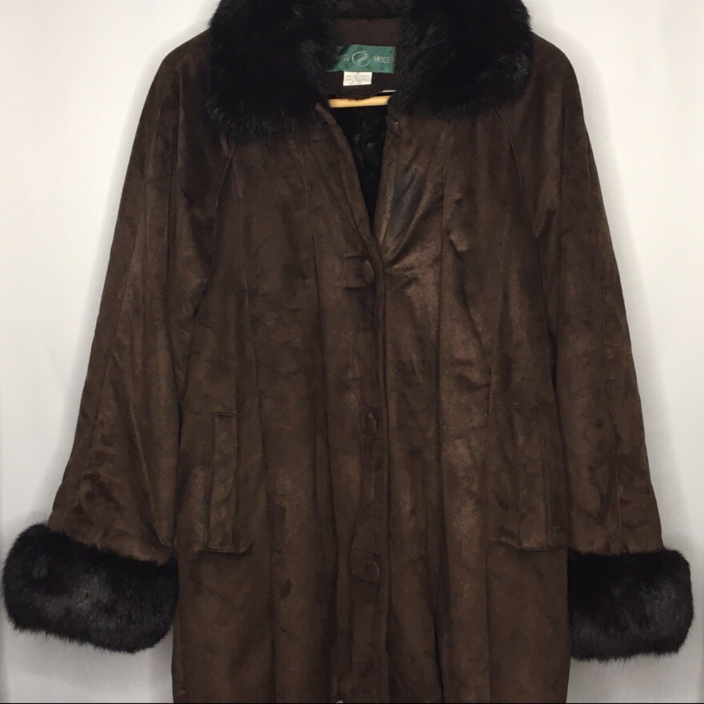 Young Mode Fox Fur Trim Coat